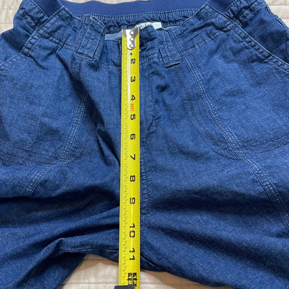 STYLE & CO. Women's Casual Blue Jean Cargo Shorts SIZE 8 PARTIAL ELASTIC WAIST - Picture 3 of 7